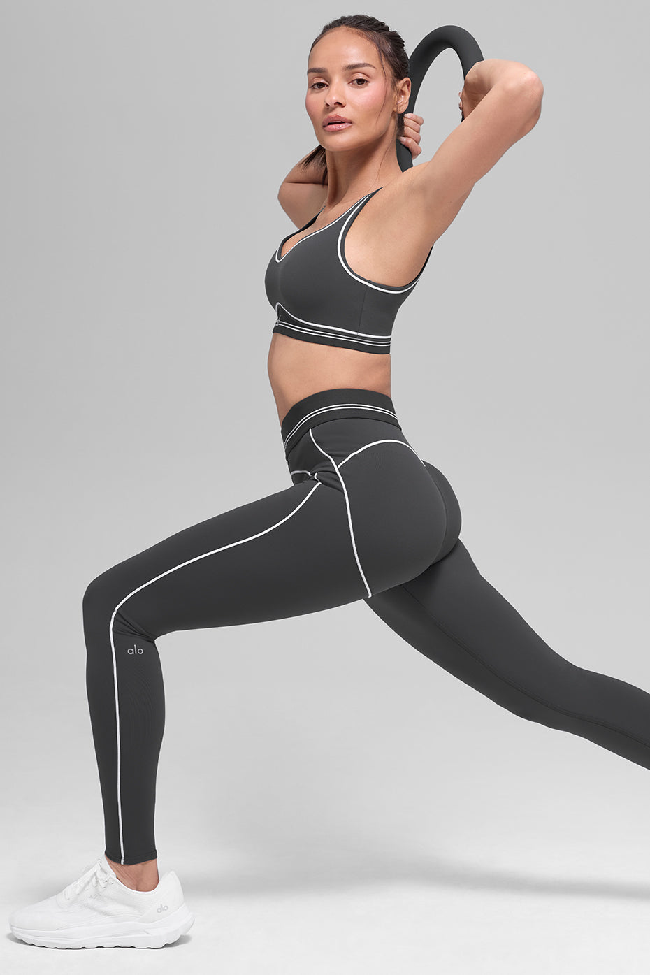 Alo Yoga Airbrush High-Waist Heart Throb Legging - Anthracite/White