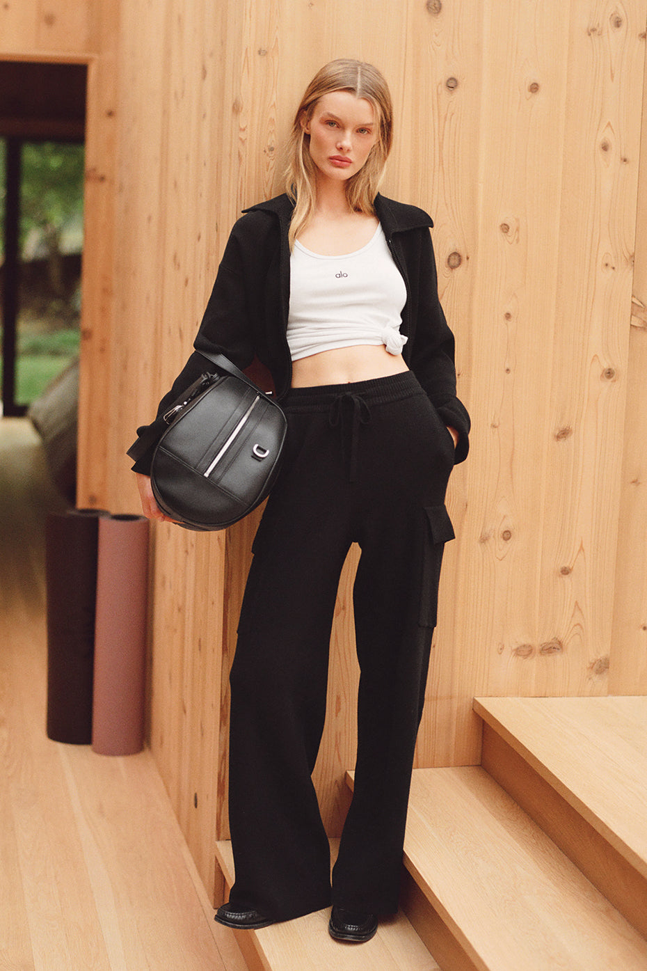 Alo Yoga Scholar Knit High-Waist Cargo Pant - Black