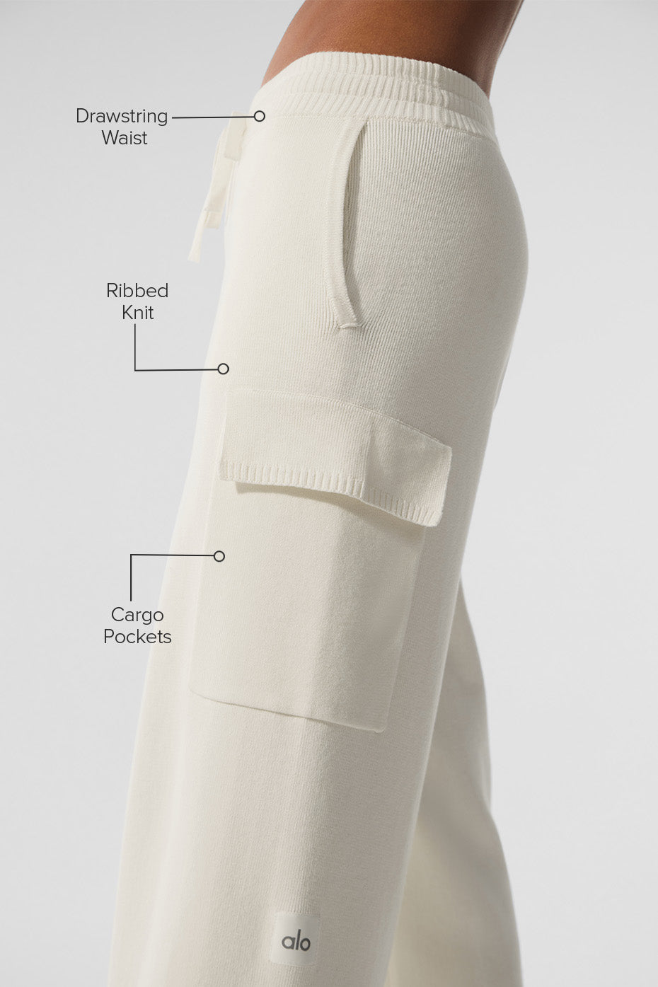 Alo Yoga Scholar Knit High-Waist Cargo Pant - Ivory