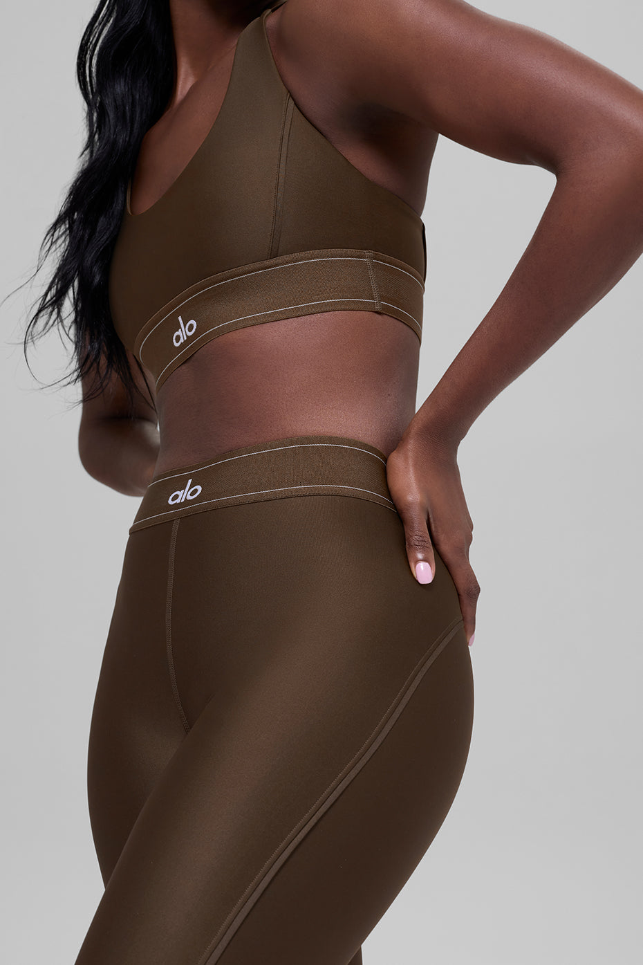 Alo Yoga Airlift High-Waist Suit Up Legging - Espresso