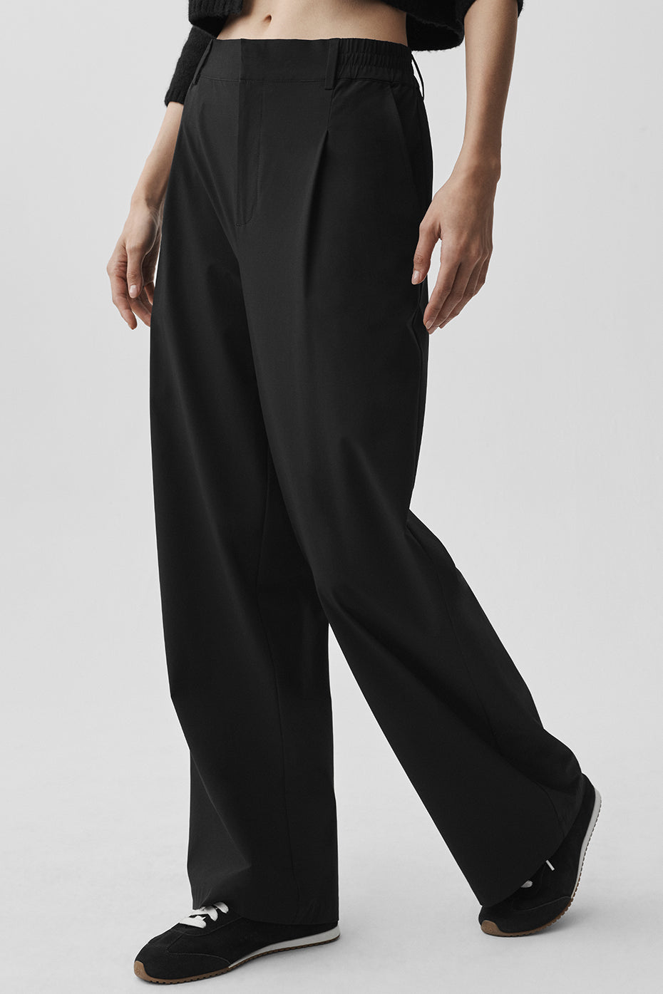 Alo Yoga High-Waist Pursuit Trouser (Regular) - Black