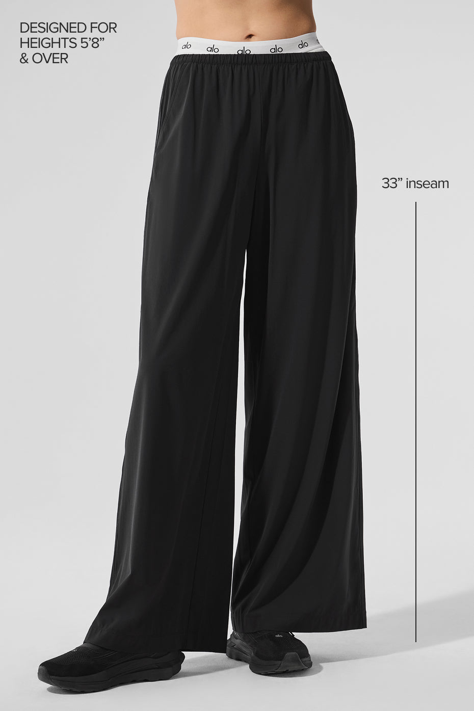 Alo Yoga Breezy Wide Leg Pant (Long) - Black