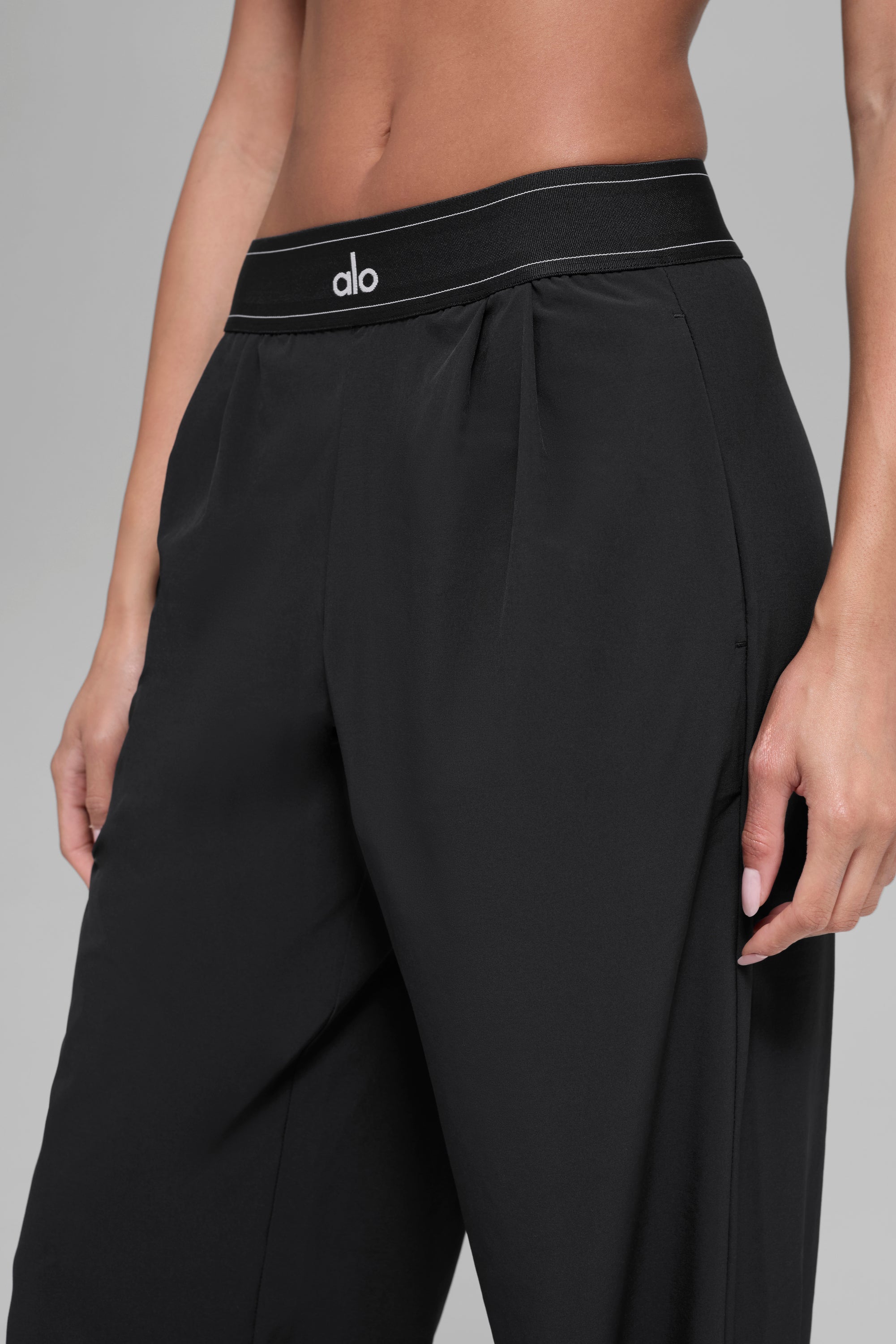Alo Yoga Suit Up Trouser (Long) - Black