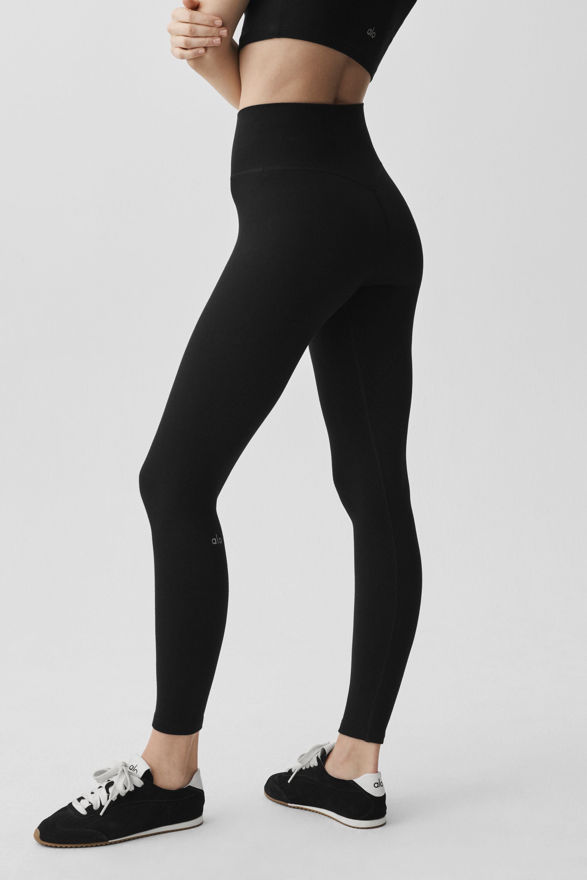 Alo Yoga Seamless Modal Ribbed High-Waist 7/8 Legging - Black