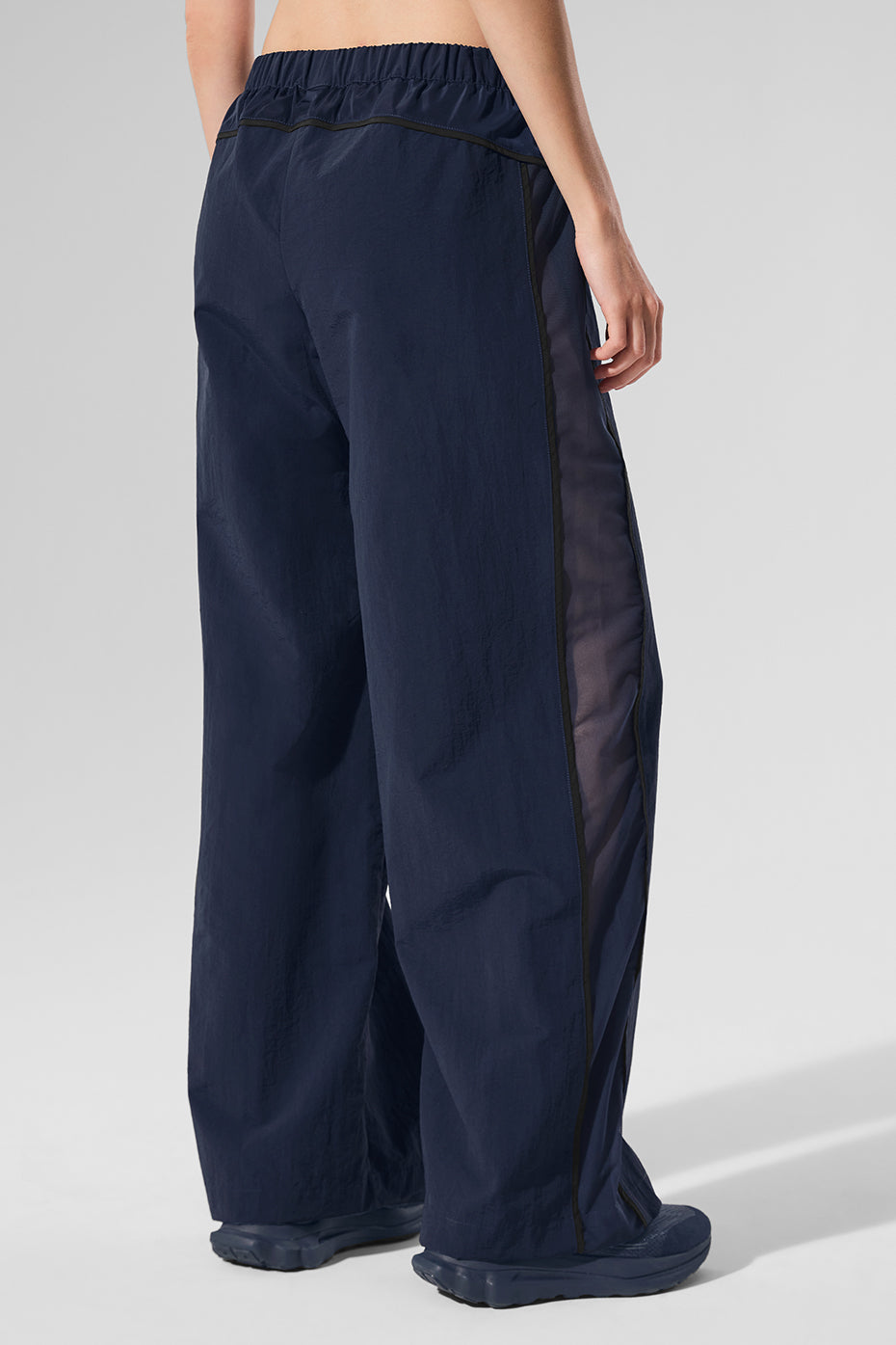 Alo Yoga High-Waist Origin Wide Leg Track Pant - Navy/Black
