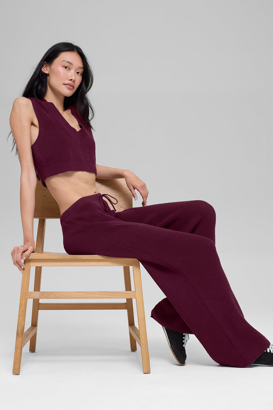 Alo Yoga Supernatural Sweater Pant - Burgundy