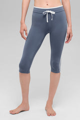Alo Yoga Airbrush High-Waist Race Pace Capri - Bluestone/White