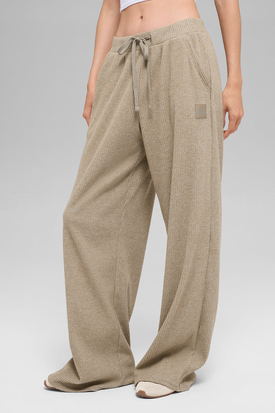 Alo Yoga Muse Wide Leg Pant - Gravel Heather