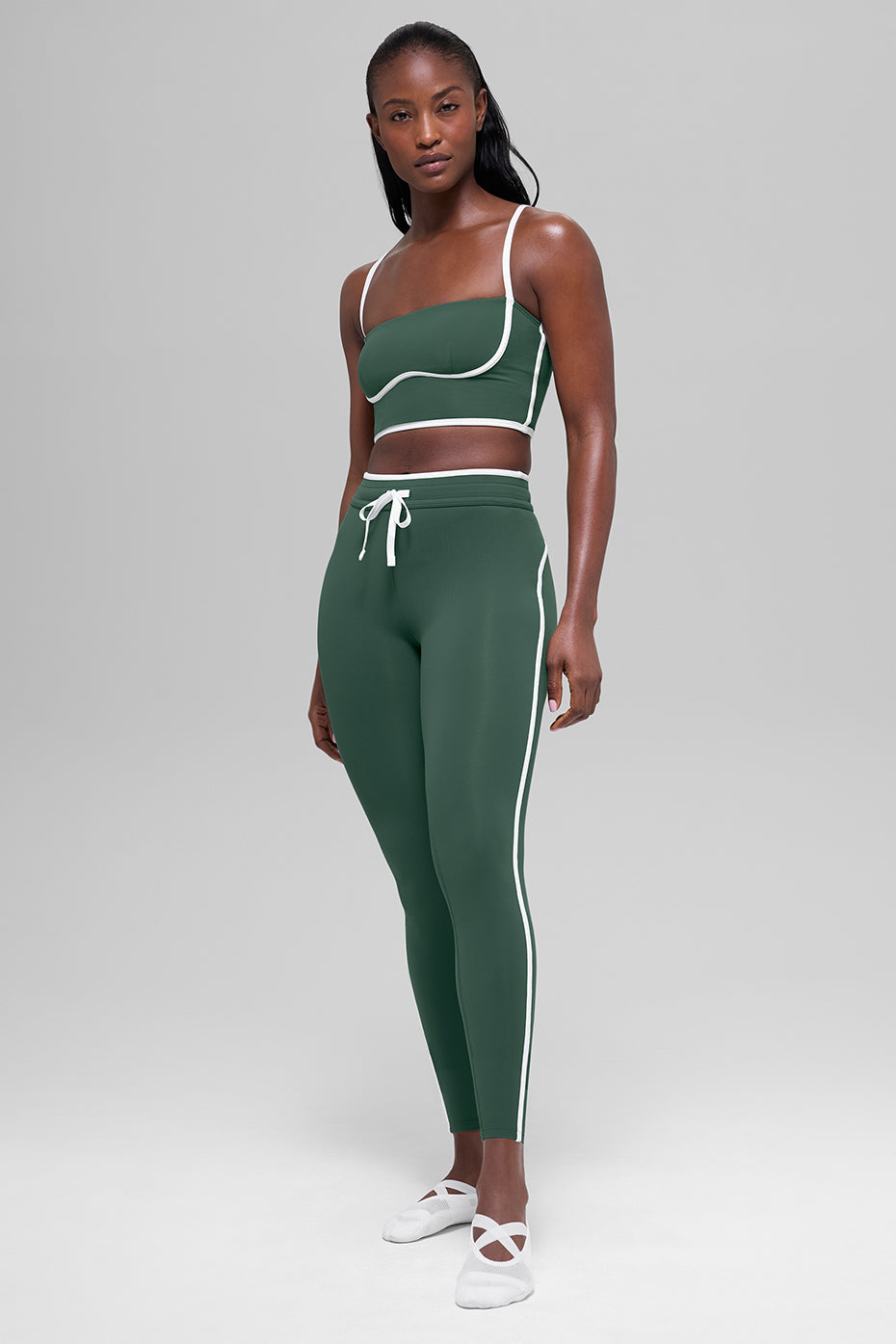 Alo Yoga Airbrush High-Waist Race Pace 7/8 Legging - Clover Green/White