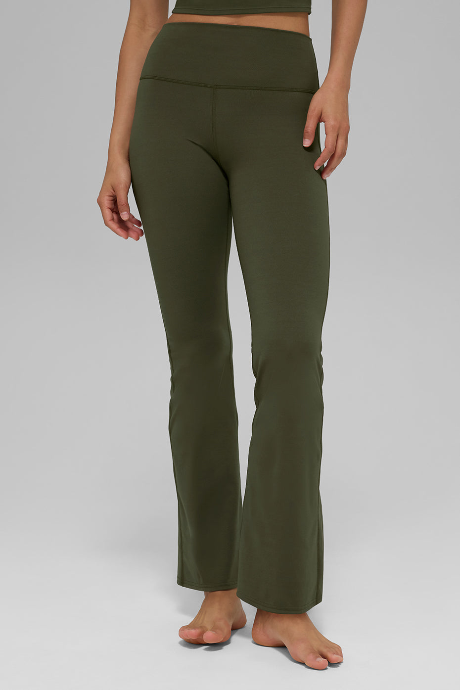 Alo Yoga ALO Softsculpt High-Waist Bootcut Legging (Short) - Green Olive