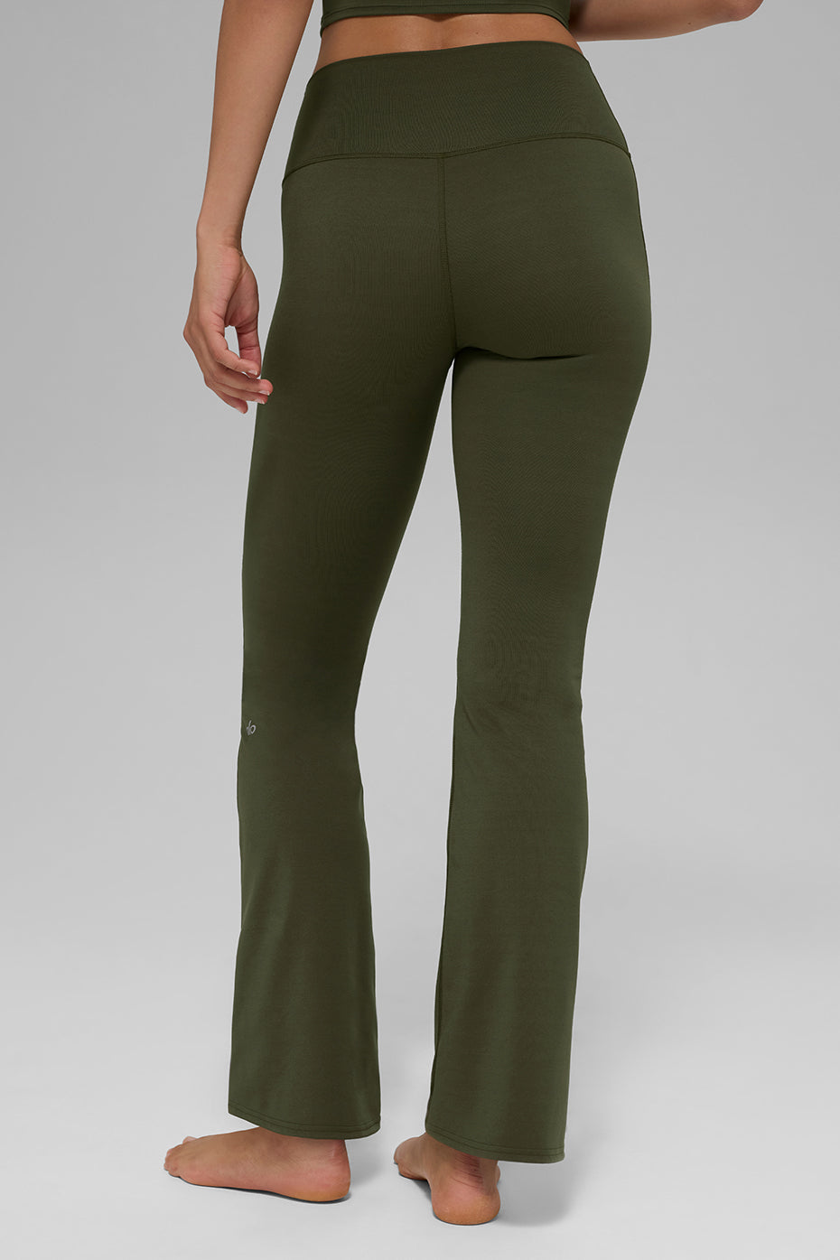 Alo Yoga ALO Softsculpt High-Waist Bootcut Legging (Short) - Green Olive