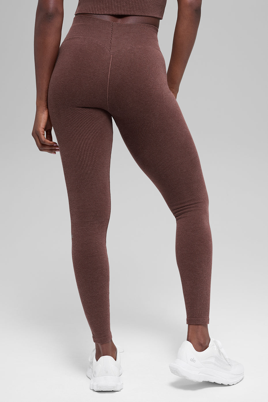 Alo Yoga Seamless High-Waist Two Tone Rib Legging - Brownstone Heather