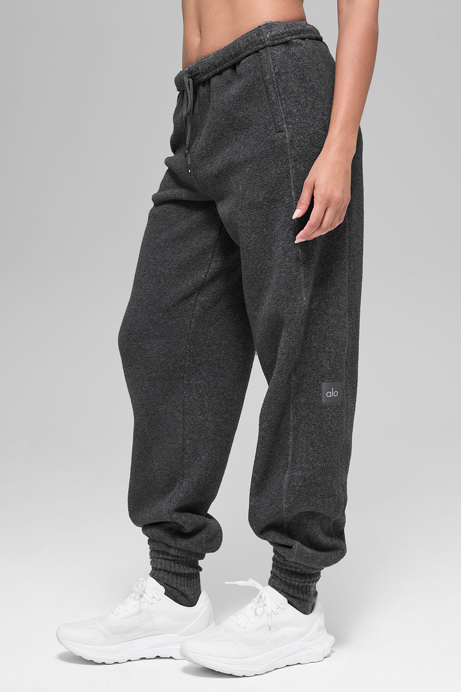Alo Yoga Polar Fleece High-Waist Retreat Jogger - Dark Heather Grey