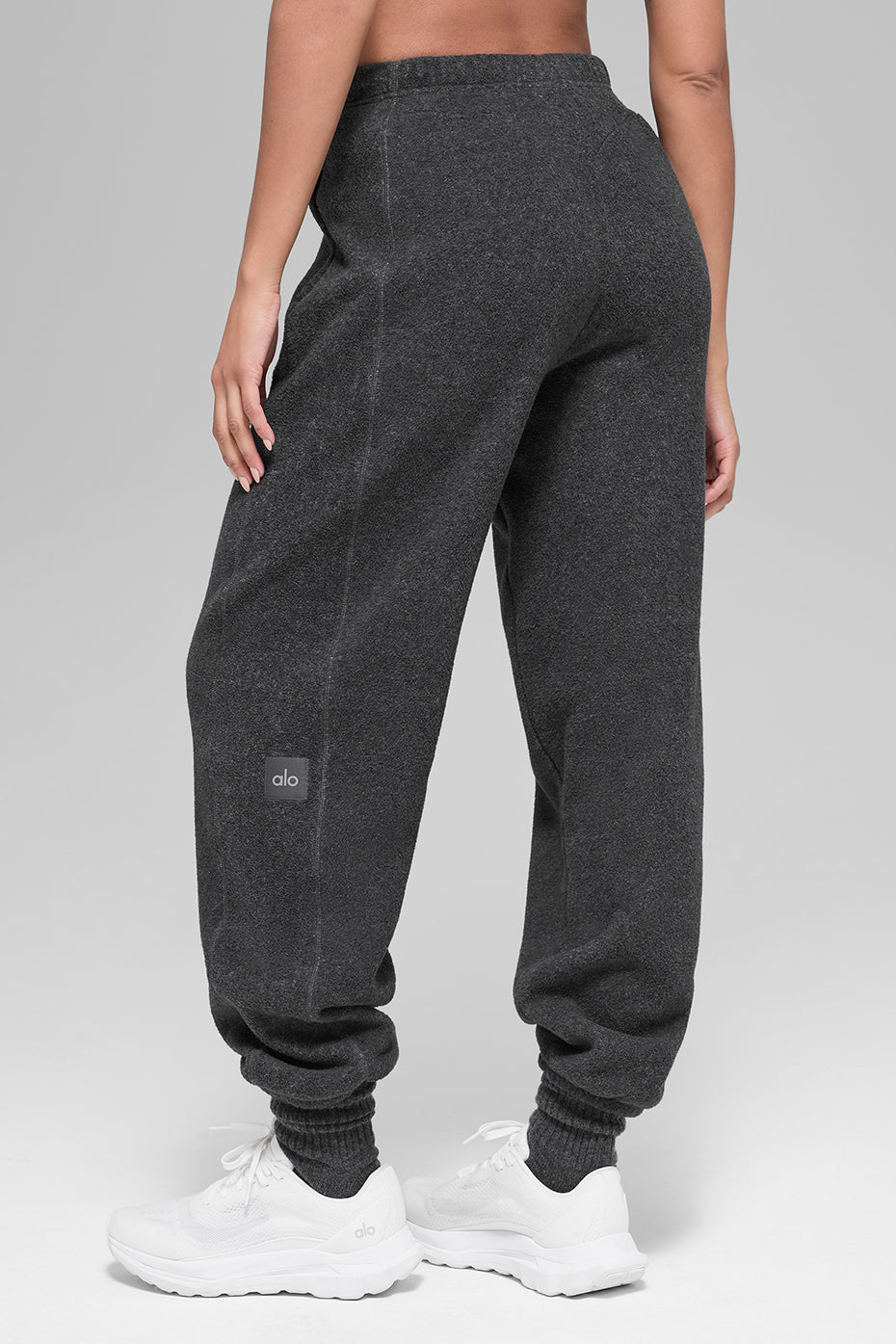 Alo Yoga Polar Fleece High-Waist Retreat Jogger - Dark Heather Grey