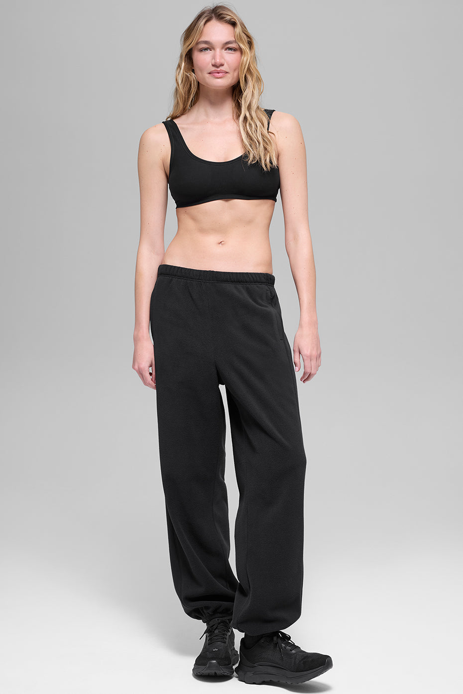Alo Yoga Polar Fleece High-Waist Retreat Jogger - Black