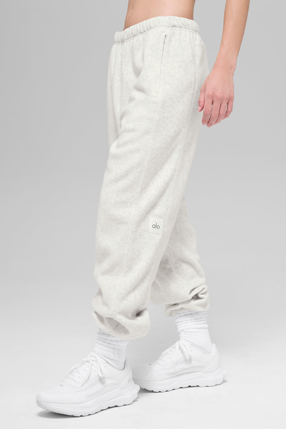 Alo Yoga Polar Fleece High-Waist Retreat Jogger - White Heather Grey