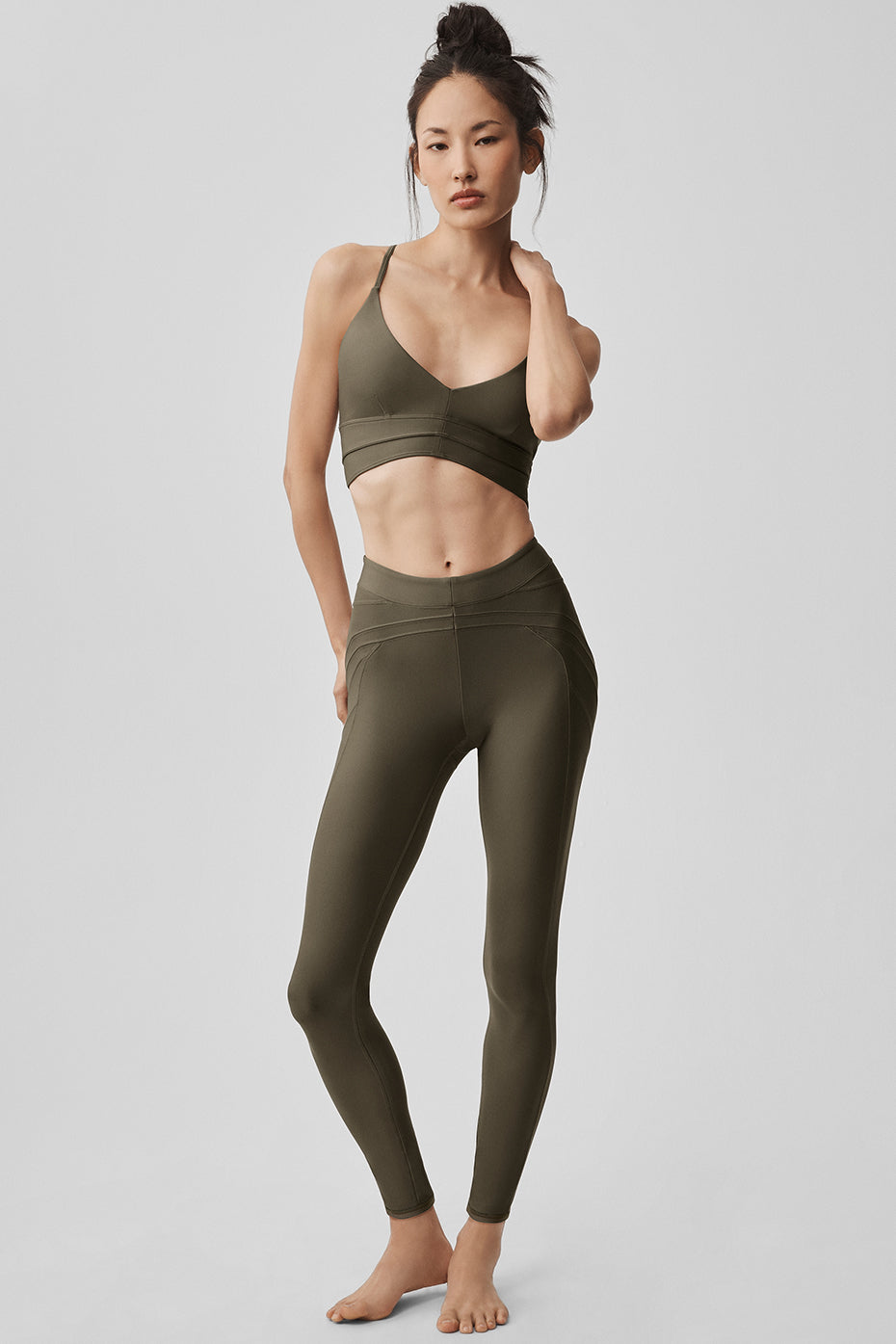 Alo Yoga Airlift High-Waist Evolve Legging - Olive Tree