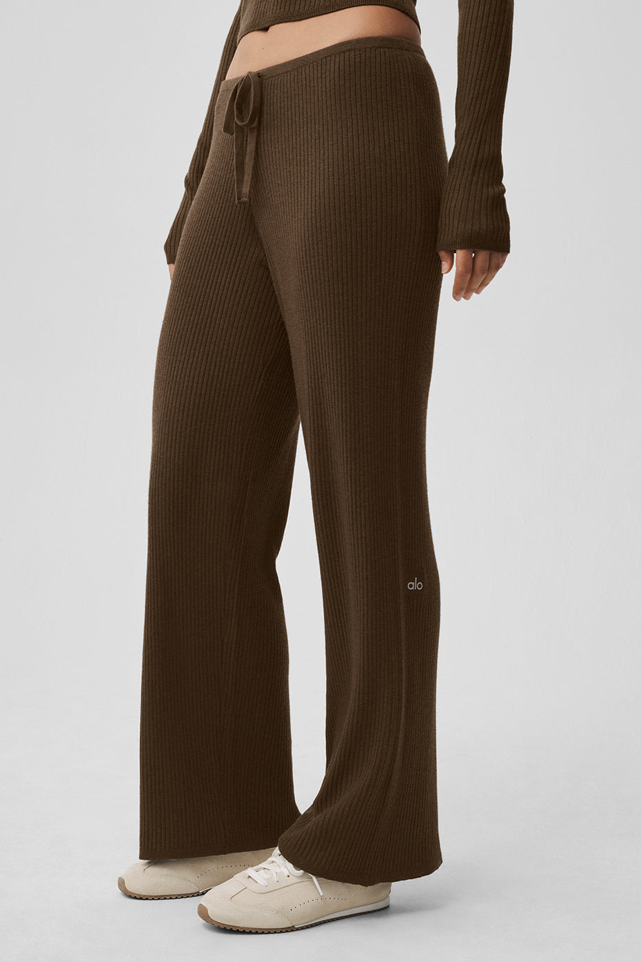Alo Yoga Sweater Knit Mid-Rise Unwind Wide Leg Pant - Espresso