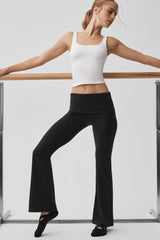 Alo Yoga ALO Softsculpt Foldover Flare Legging (Short) - Black