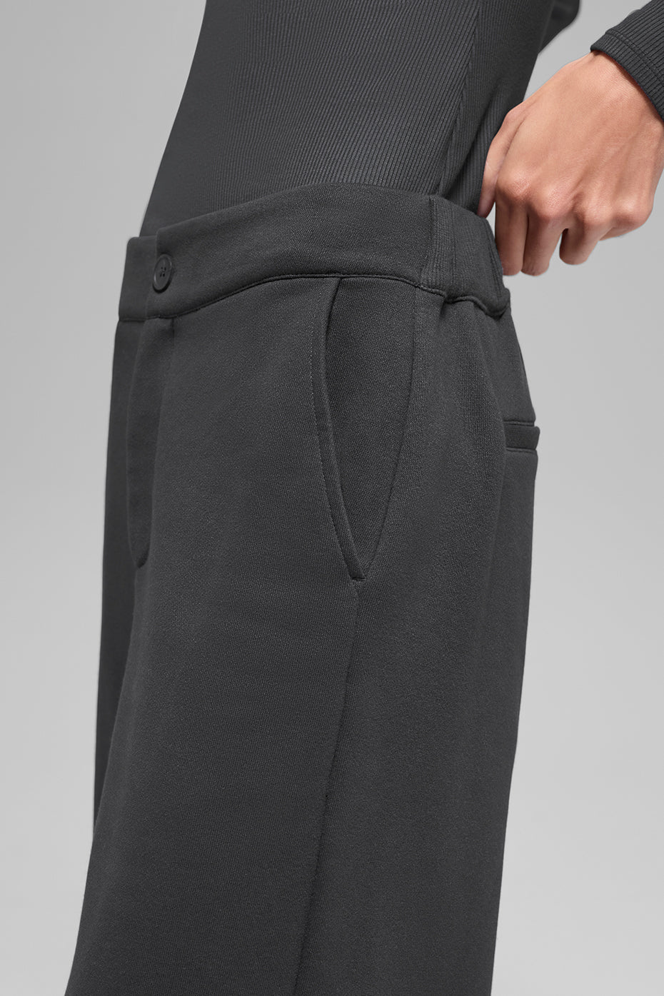 Alo Yoga High-Waist Sweatpant Trouser - Anthracite