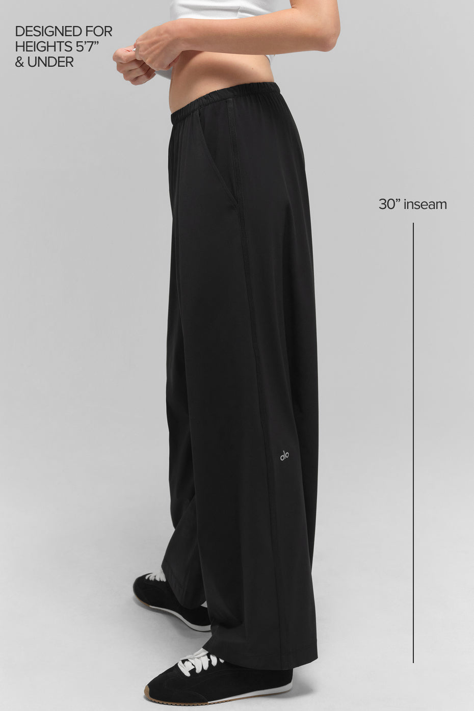 Alo Yoga Breezy Wide Leg Pant (Regular) - Black