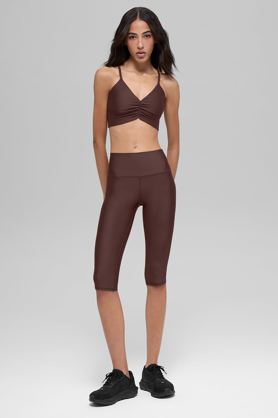 Alo Yoga 16'' High-Waist Airlift Capri - Brownstone