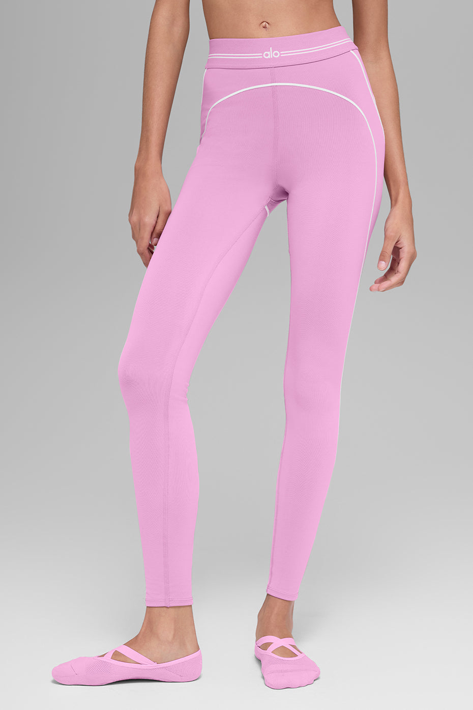 Alo Yoga Airbrush High-Waist 7/8 Heart Throb Legging - Candy Heart Pink/White