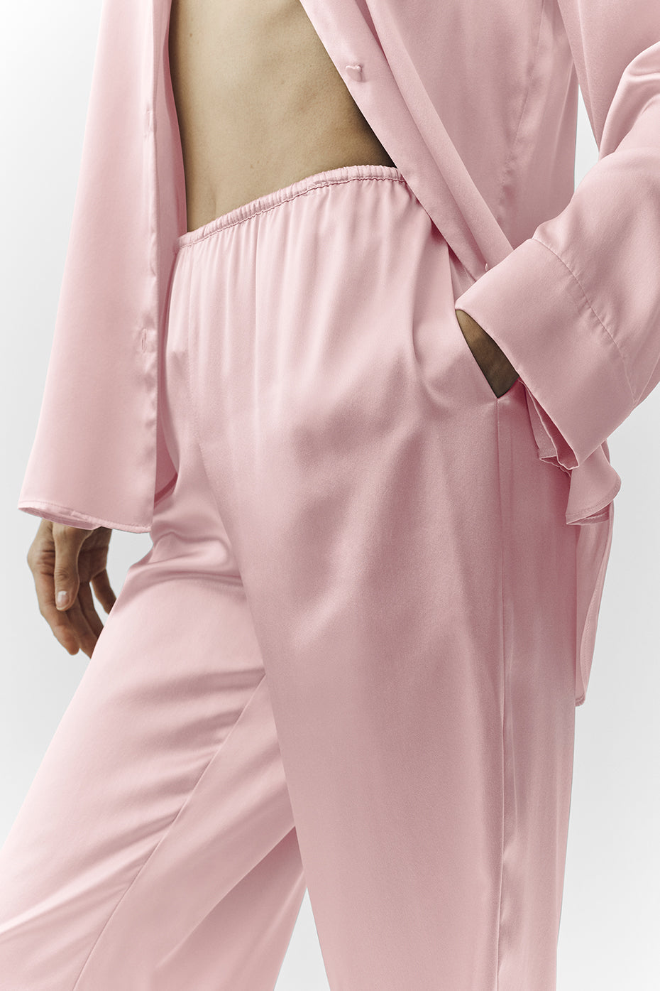 Alo Yoga Silk Luminous Pant (Regular) - Pink Champagne