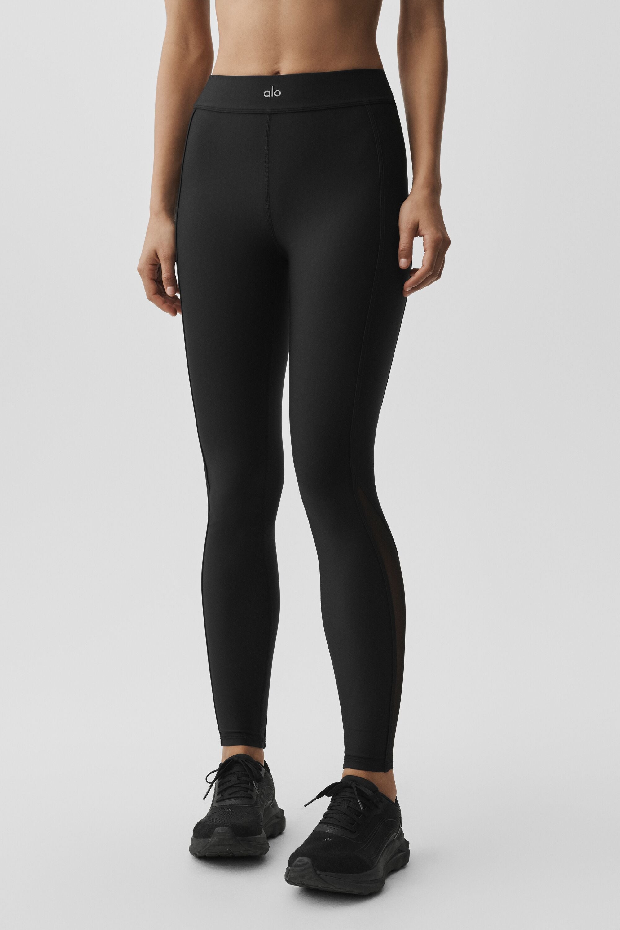 Alo Yoga Airlift High-Waist Skyglow Legging - Black