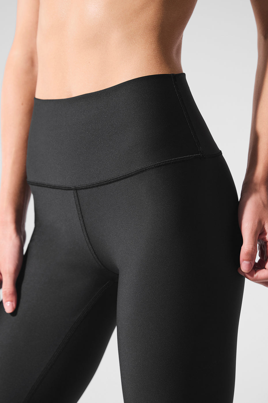 Alo Yoga 7/8 High-Waist Airlift Legging - Black