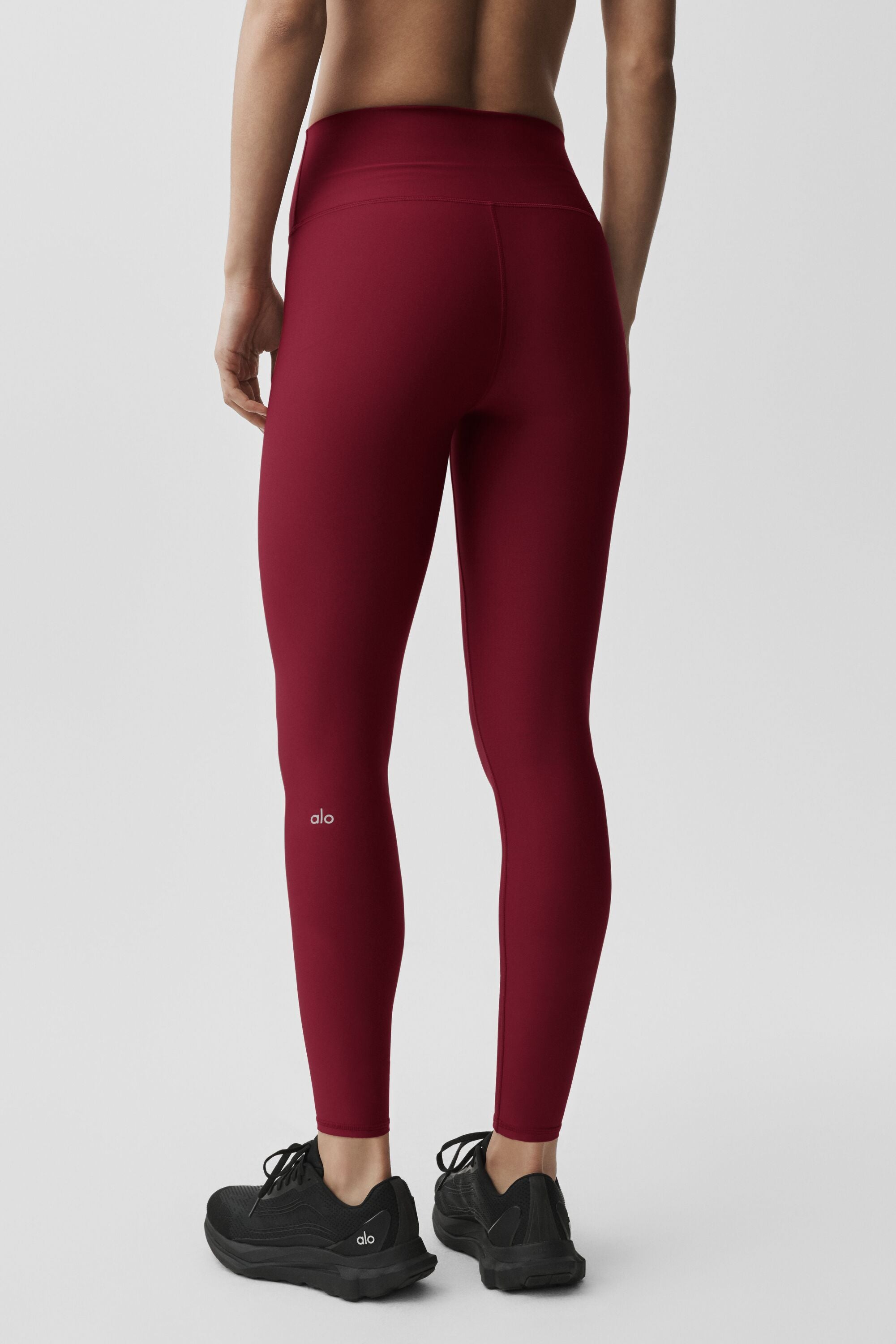 Alo Yoga 7/8 High-Waist Airlift Legging - Summer Romance Red