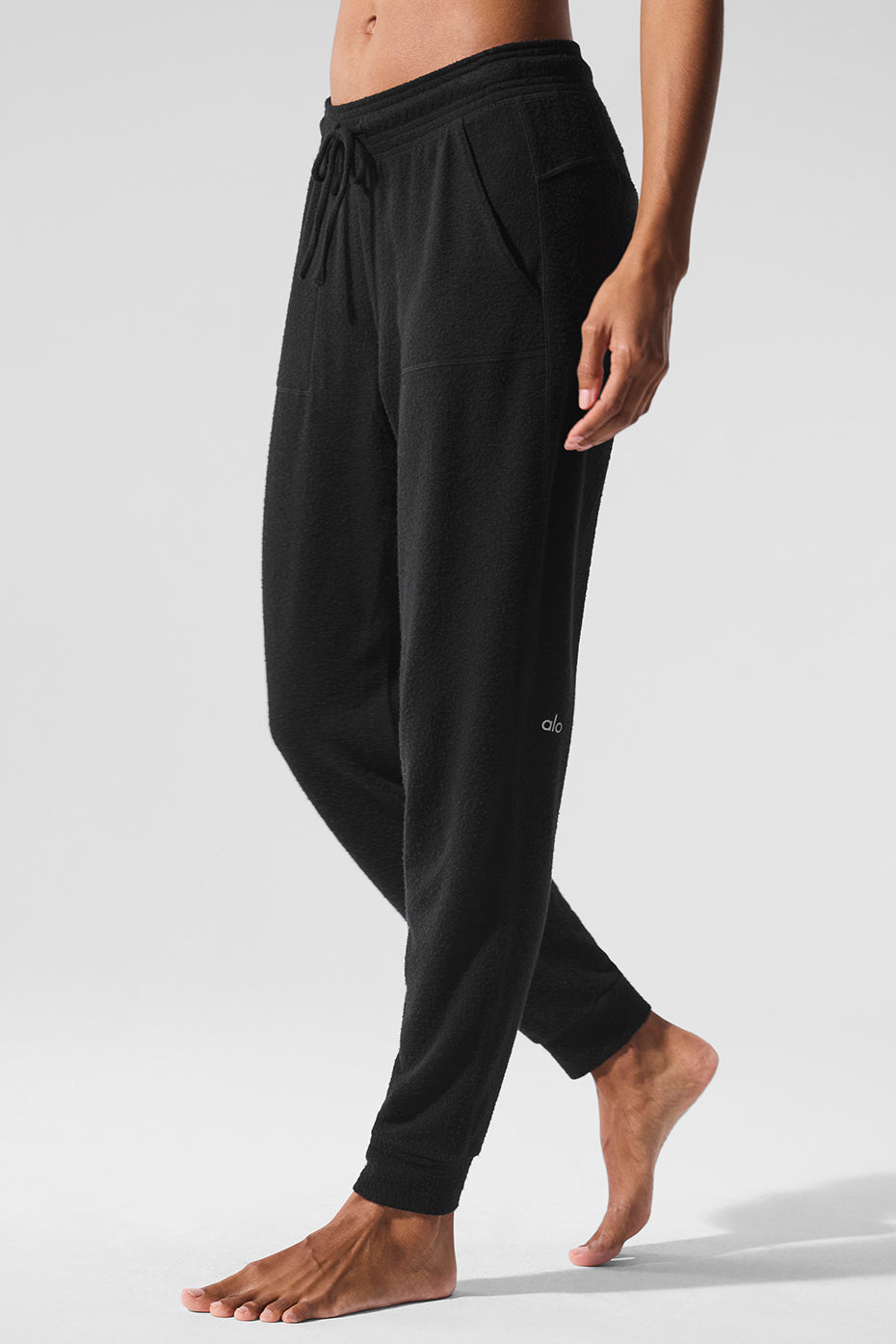 Alo Yoga Soho Sweatpant - Black