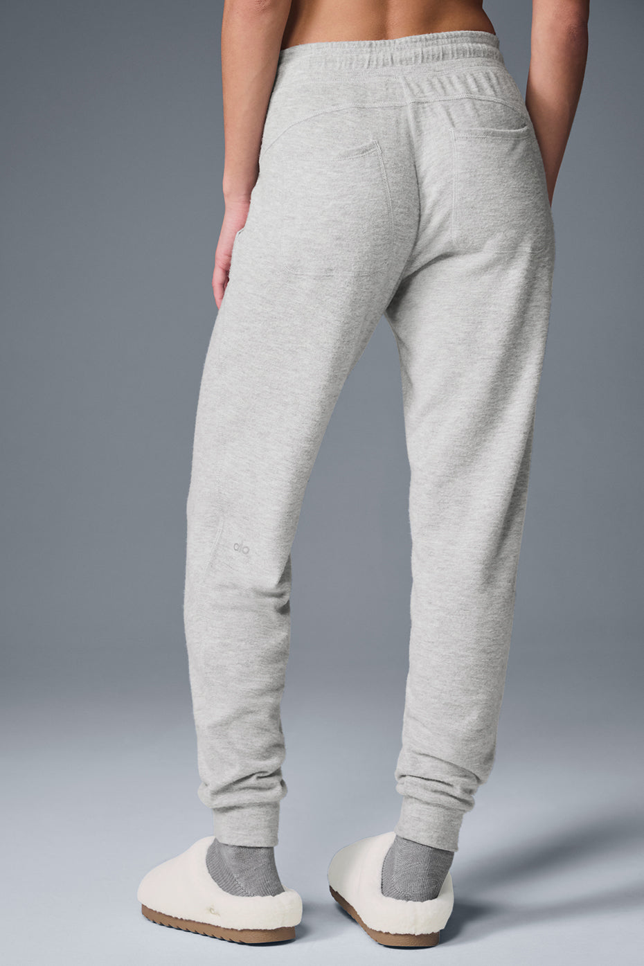 Alo Yoga Soho Sweatpant - Athletic Heather Grey