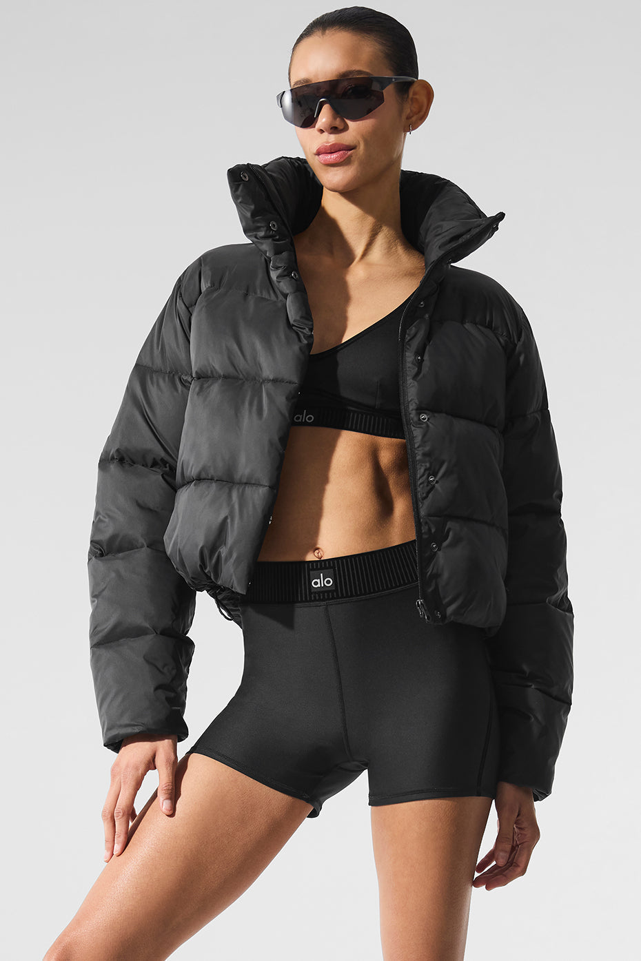 Alo Yoga Airlift High-Waist Line Up Short - Black