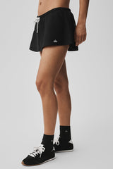 Alo Yoga Low-Rise Fan Favorite Micro Skirt - Black