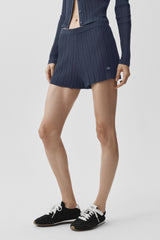 Alo Yoga Sweater High-Waist Sunlit Short - Navy