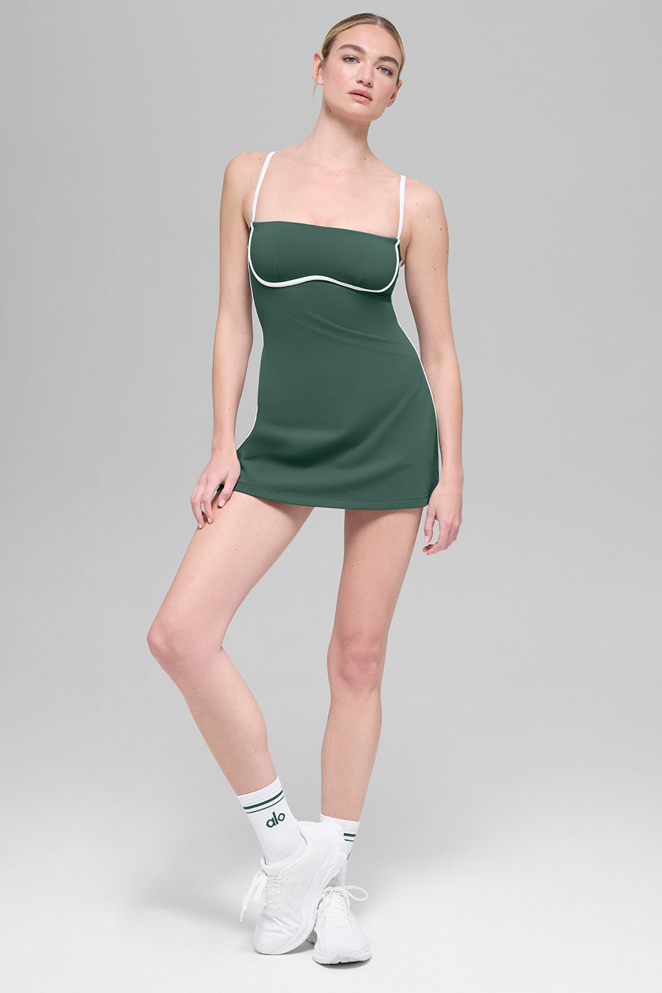 Alo Yoga Airbrush Streamlined Dress - Clover Green/White
