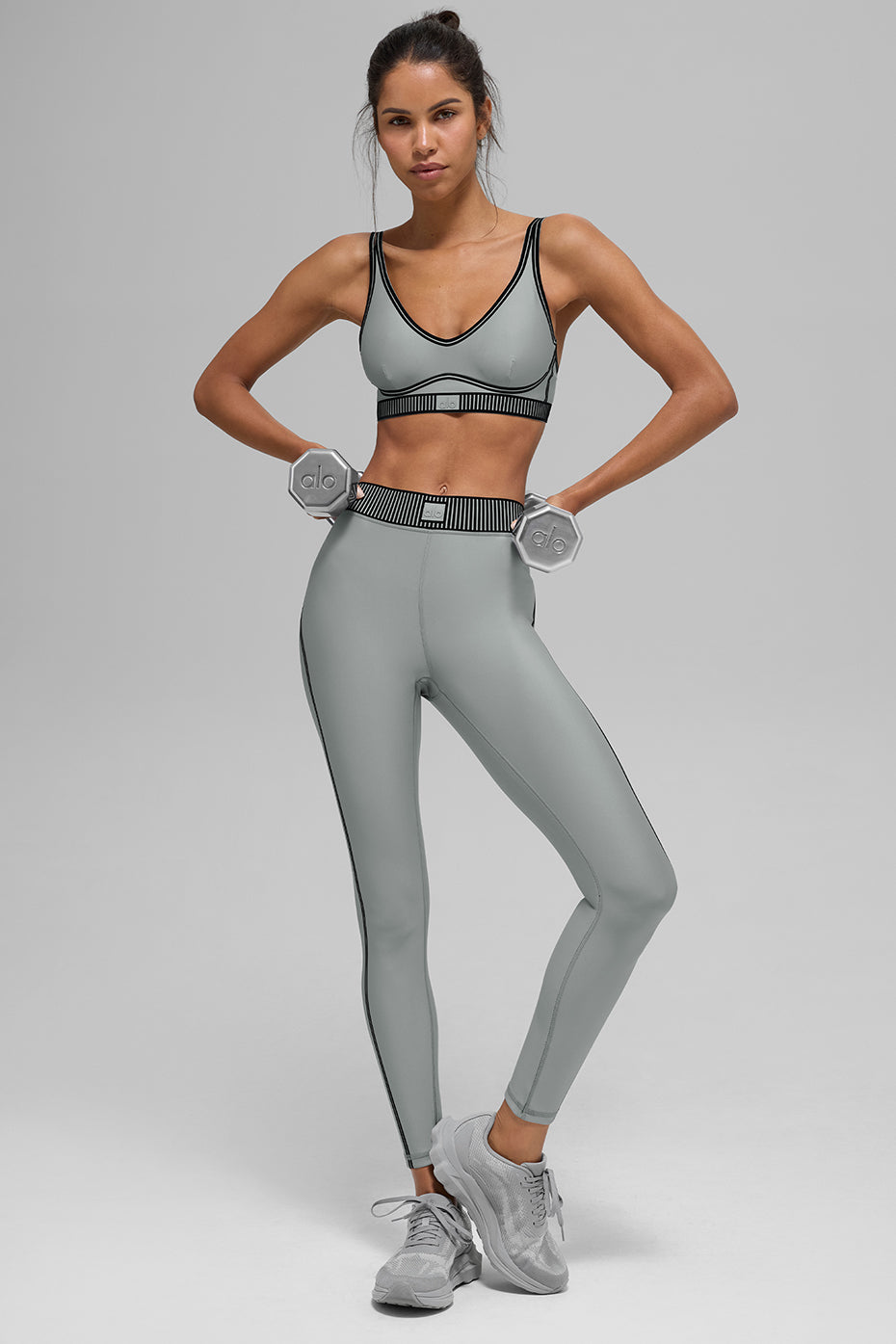 Alo Yoga Airlift Line Up Bra - Lunar Grey