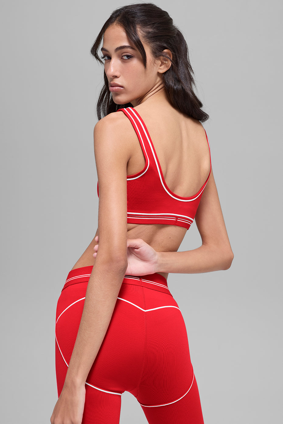 Alo Yoga Airbrush Heart Throb Bra - Bright Red/White