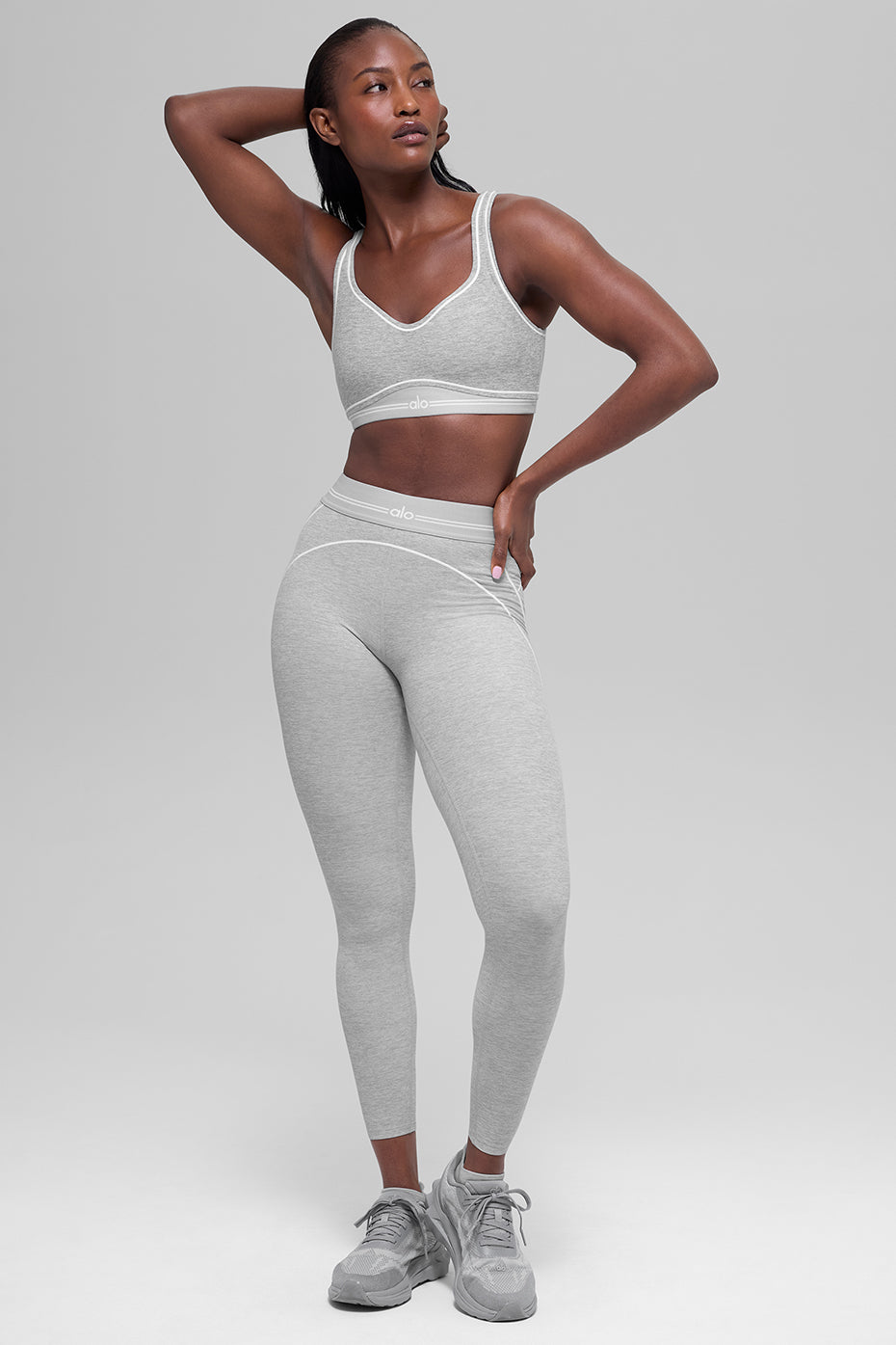 Alo Yoga Alosoft Heart Throb Bra - Athletic Heather Grey/White