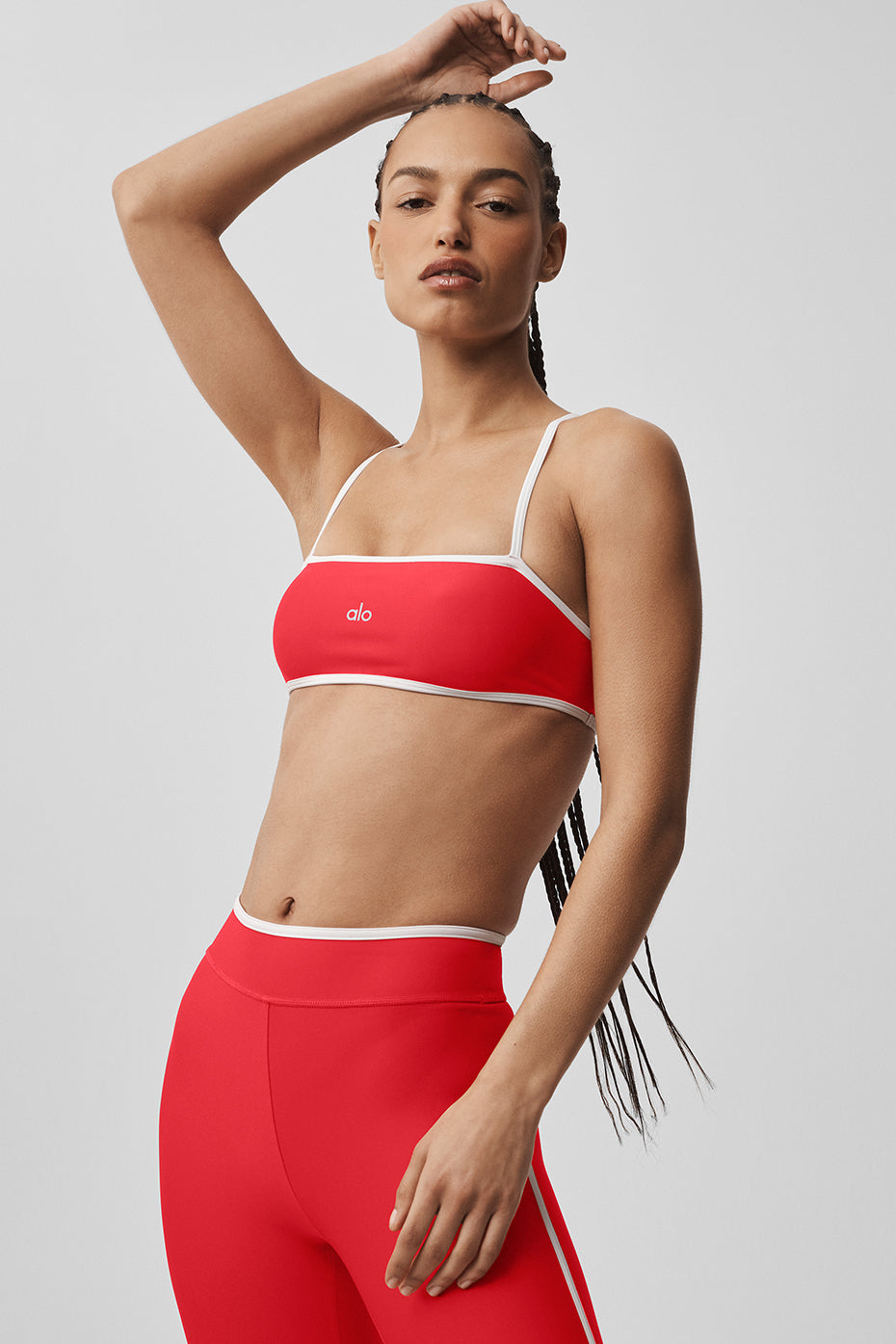 Alo Yoga Airlift Charger Bra - Bright Red/White