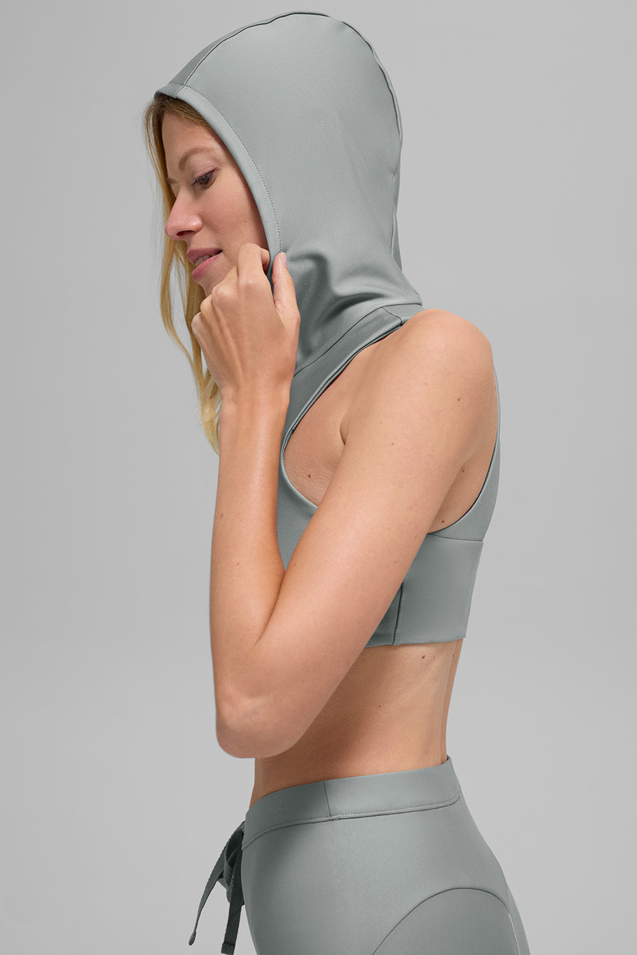 Alo Yoga Airlift Light Speed Hooded Bra - Lunar Grey
