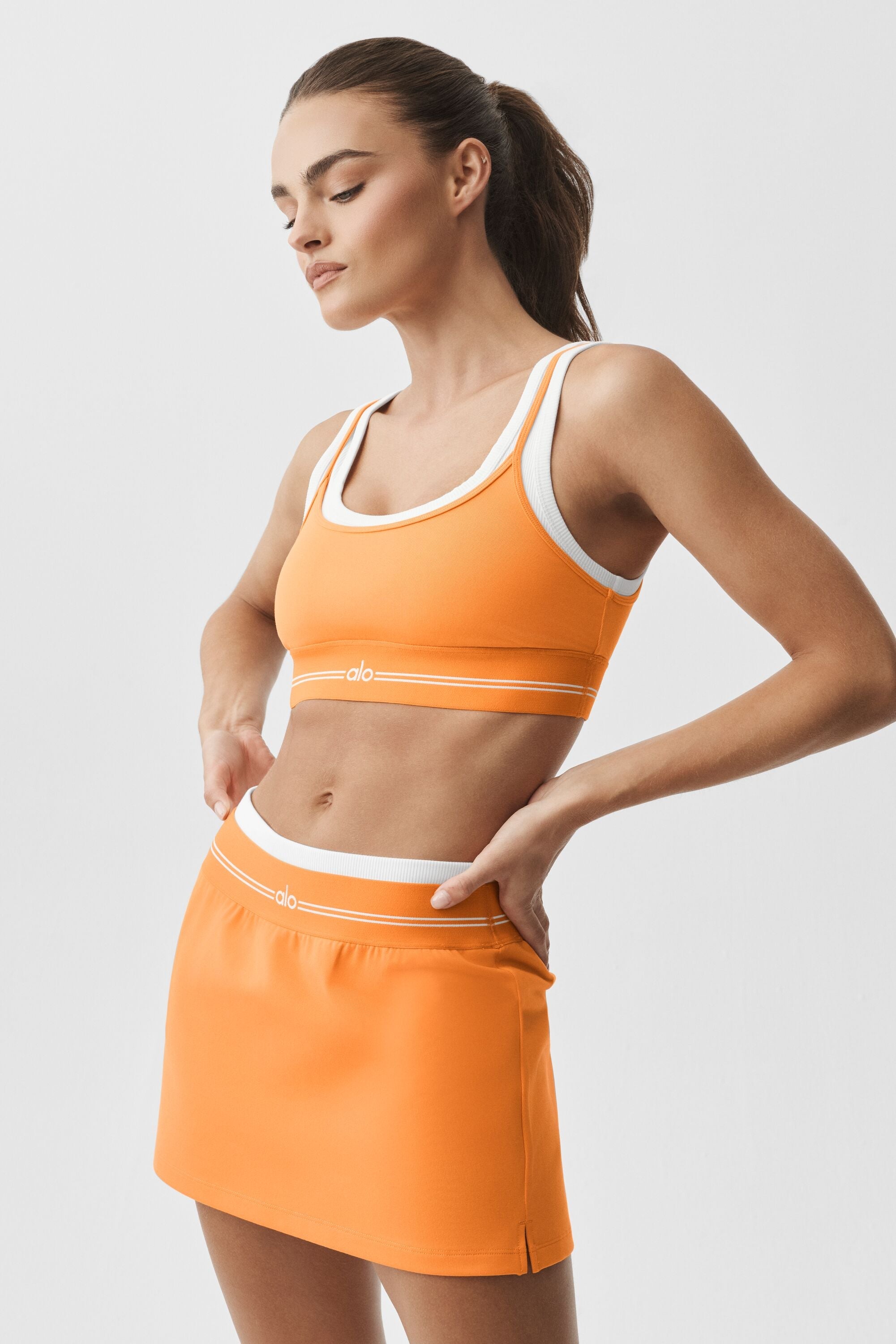 Alo Yoga Airbrush Better Together Bra - Satsuma Breeze/White