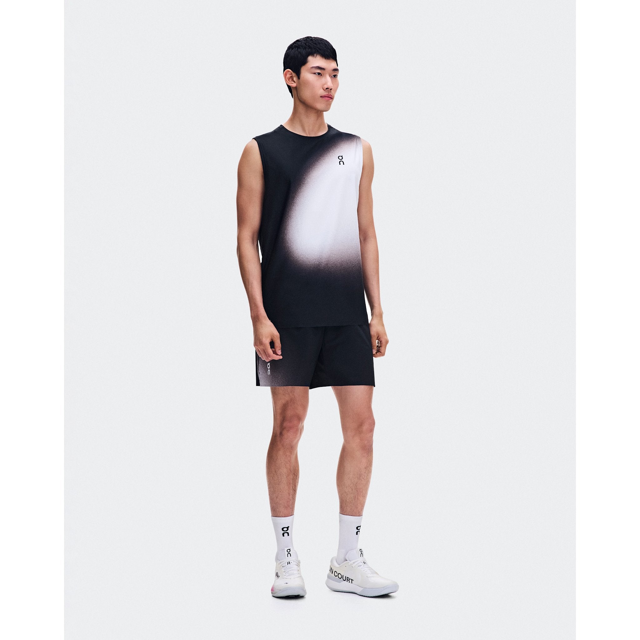 On Court Tank Swing Black | Mulberry