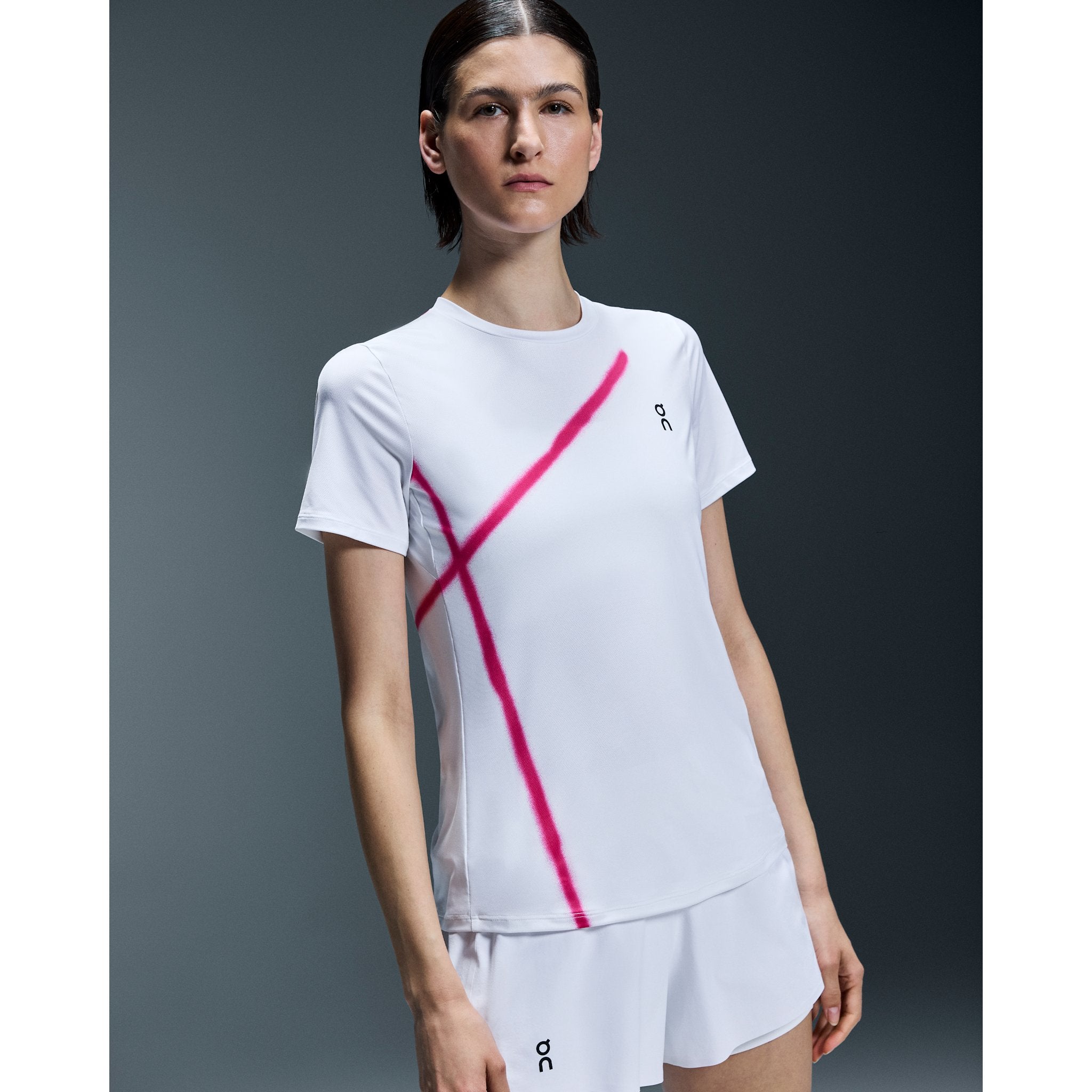 On Court-T White