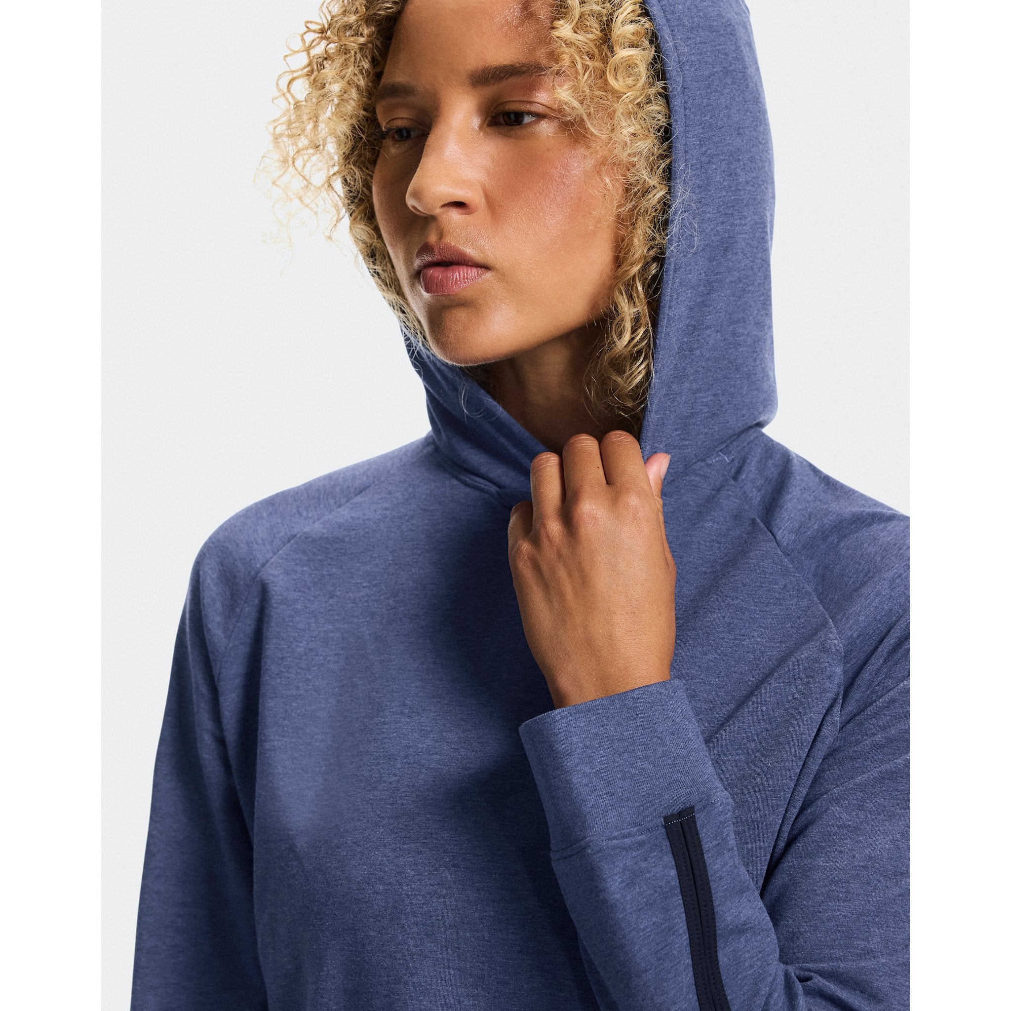On Studio Hoodie Acai
