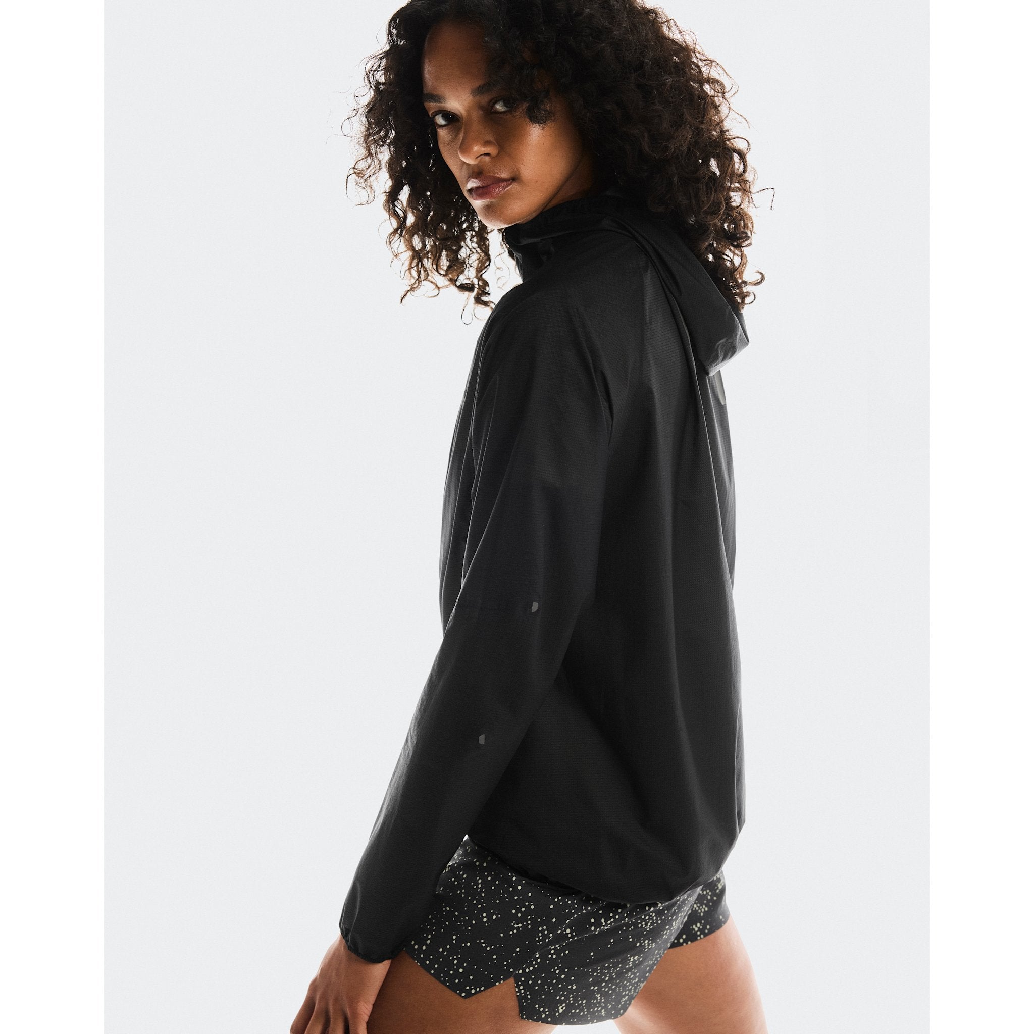 On Ultra Jacket Black