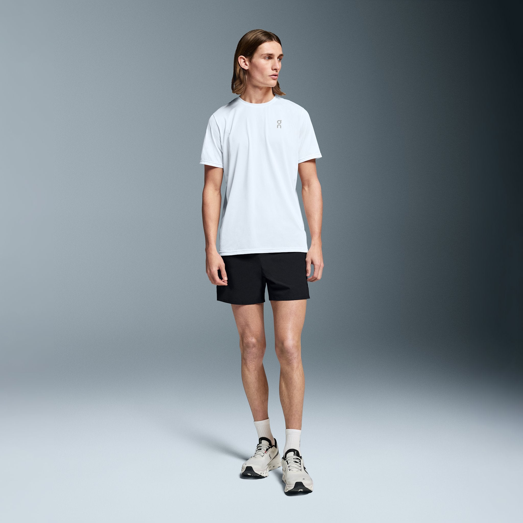On Essential Shorts Black