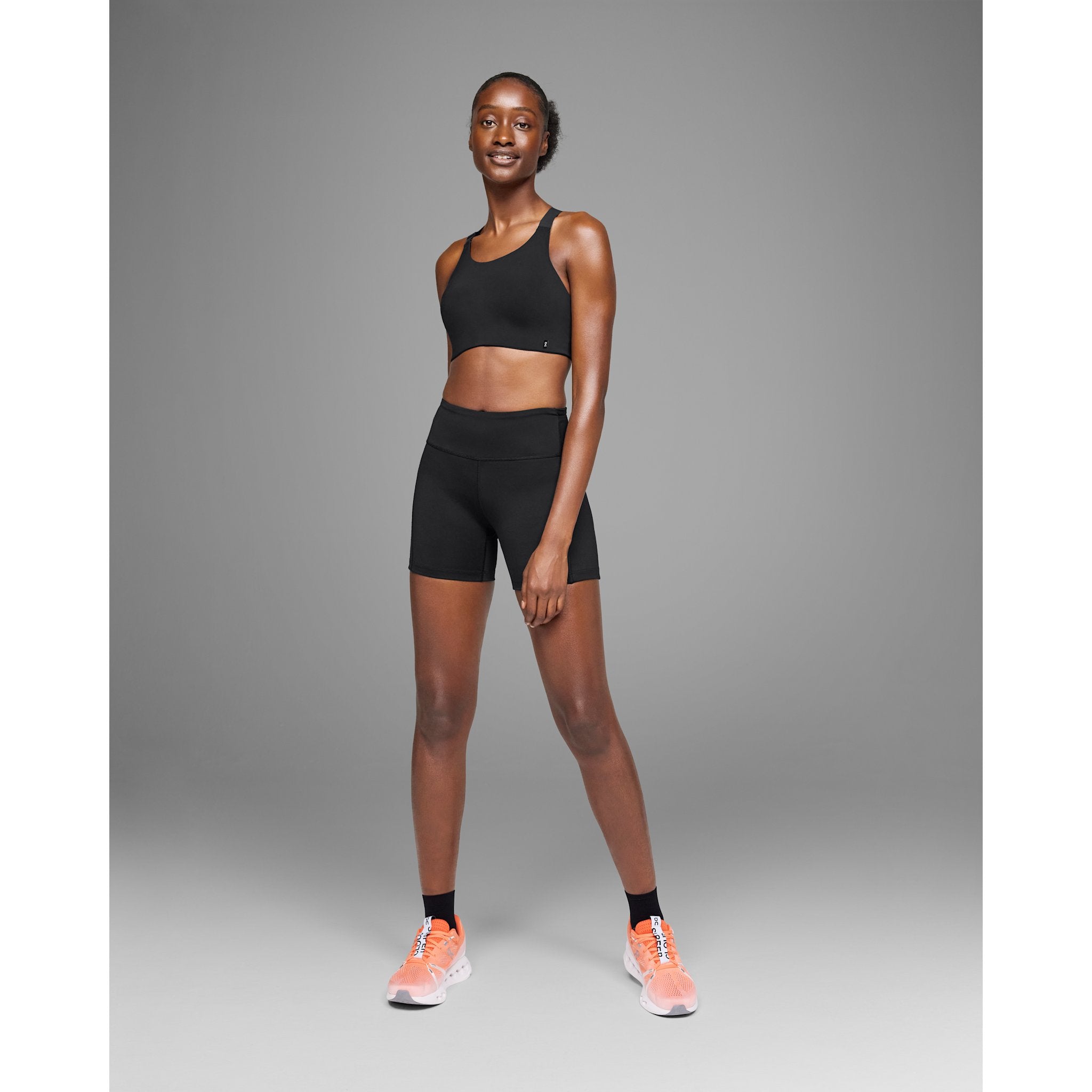 On Performance Short Tights Black