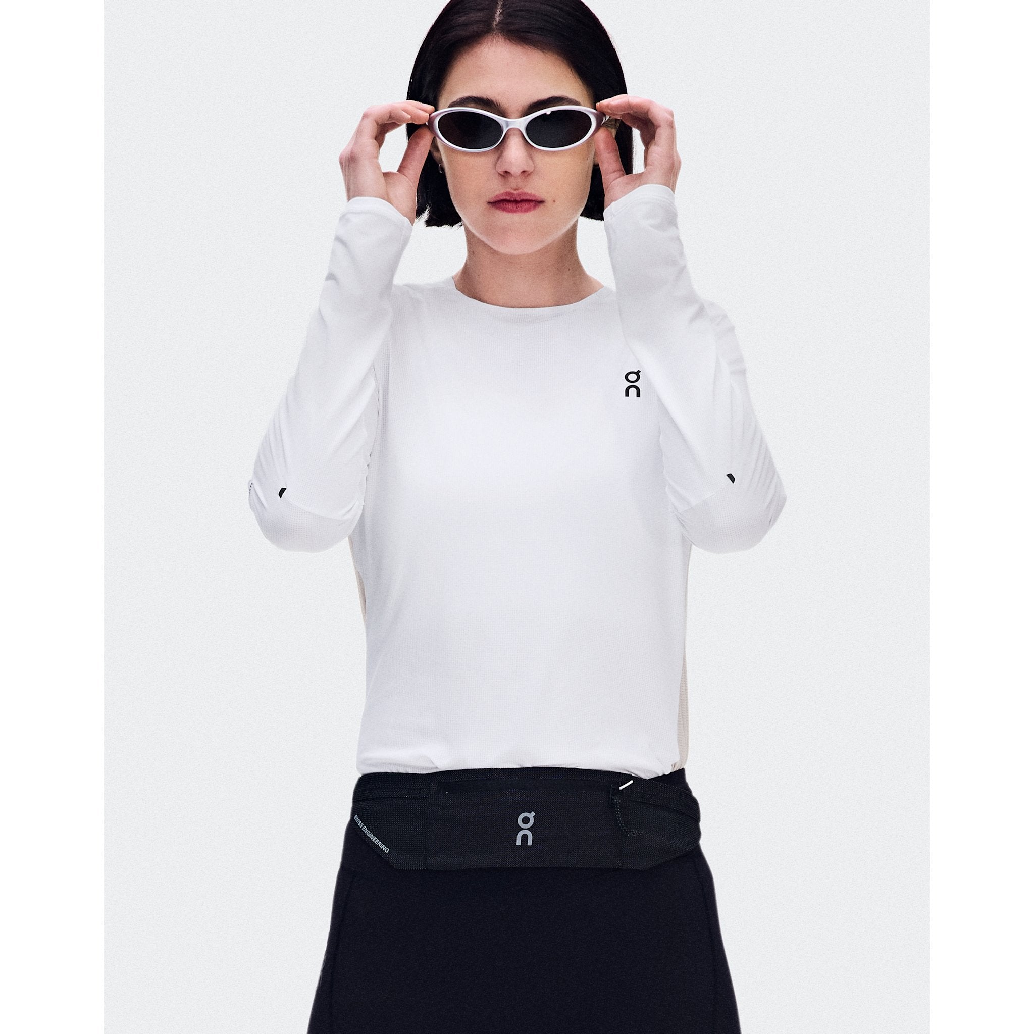 On Performance Long-T White | Silver